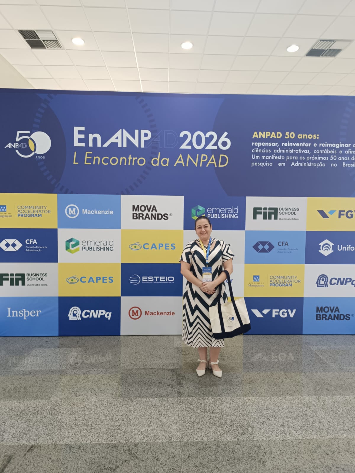 Pesquisa catarinense representa Escola do Legislativo em evento nacional